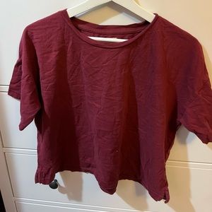 Cropped Maroon T-shirt